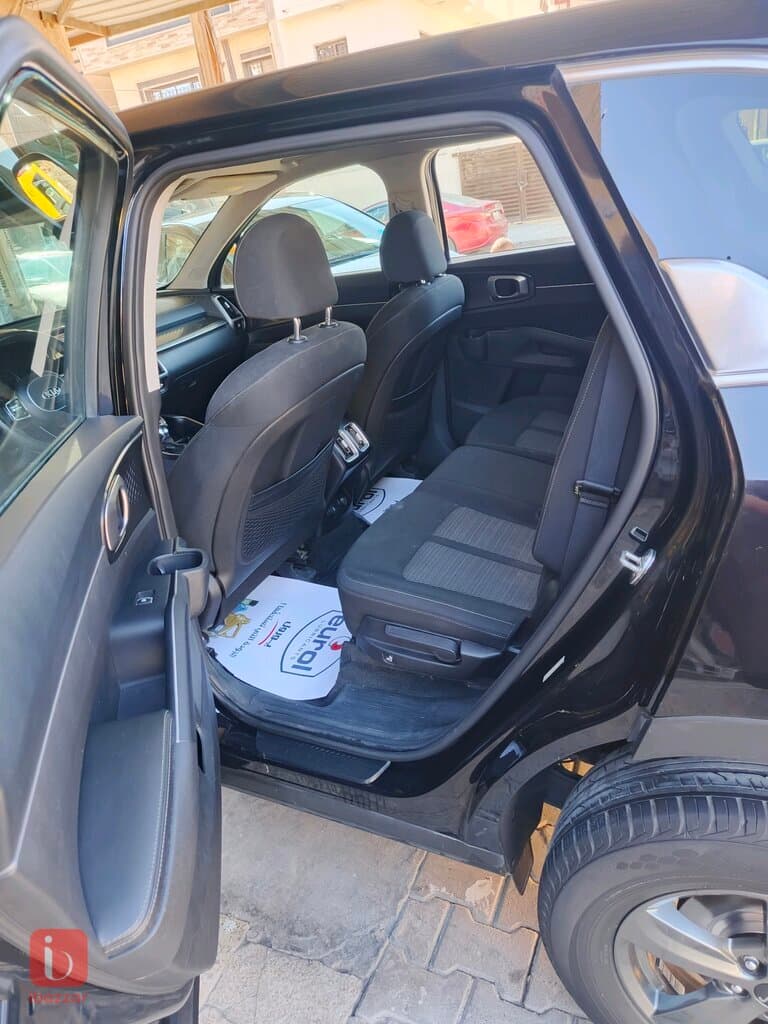 KIA Sorento LX 7