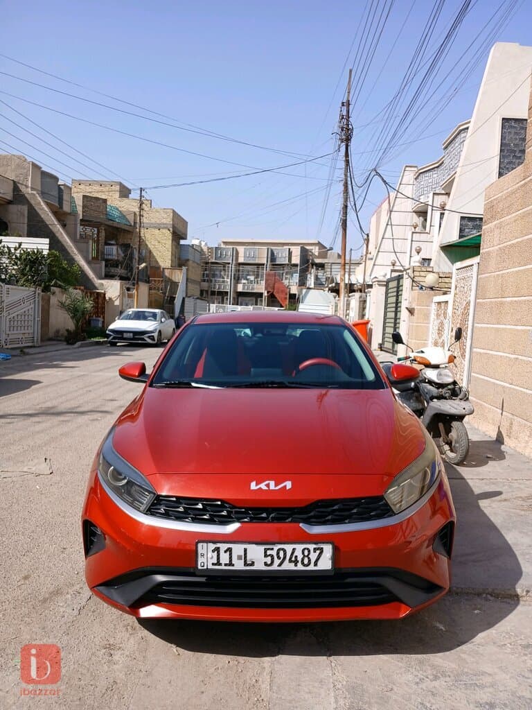 KIA K4