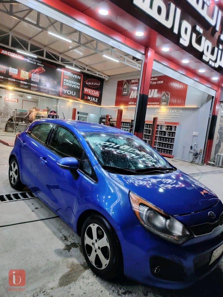 KIA Rio EX