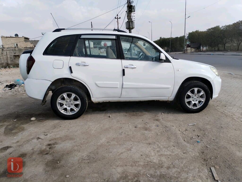 Chery Tiggo 8 4
