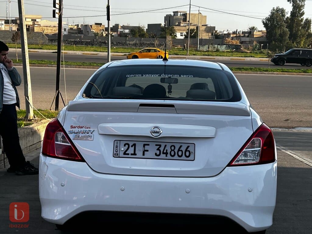Nissan Sunny 3