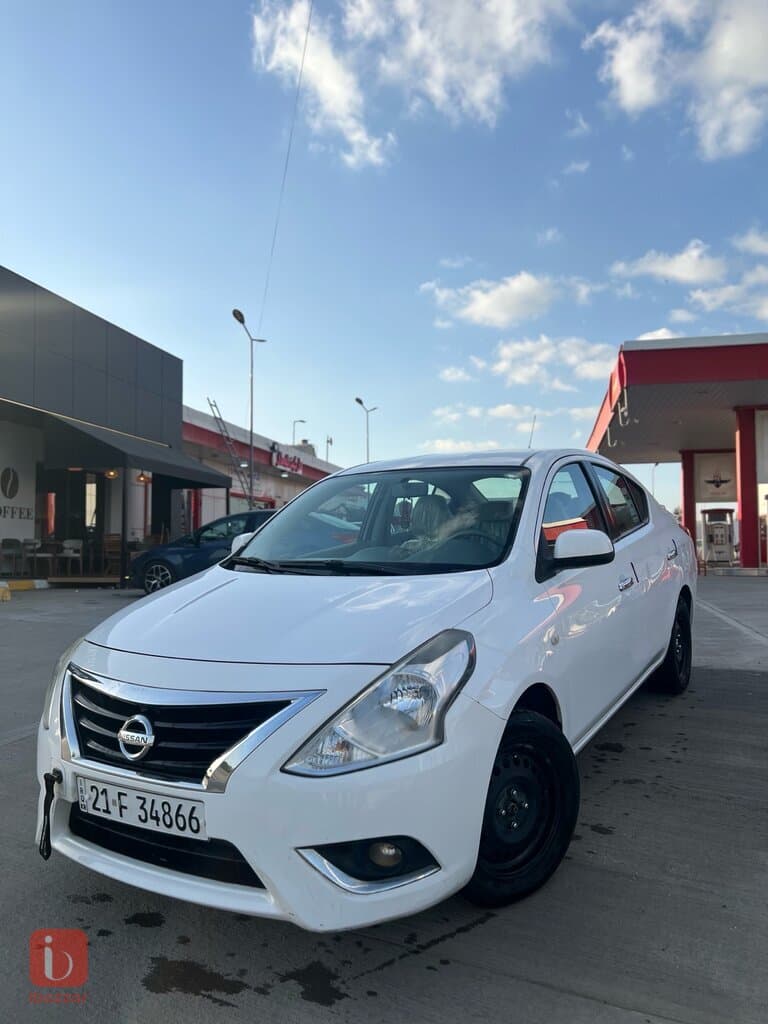 Nissan Sunny 6