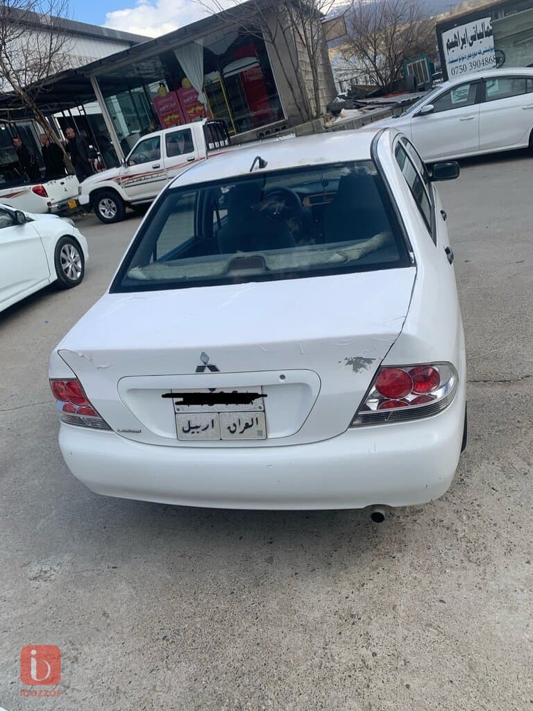 Mitsubishi Lancer 3