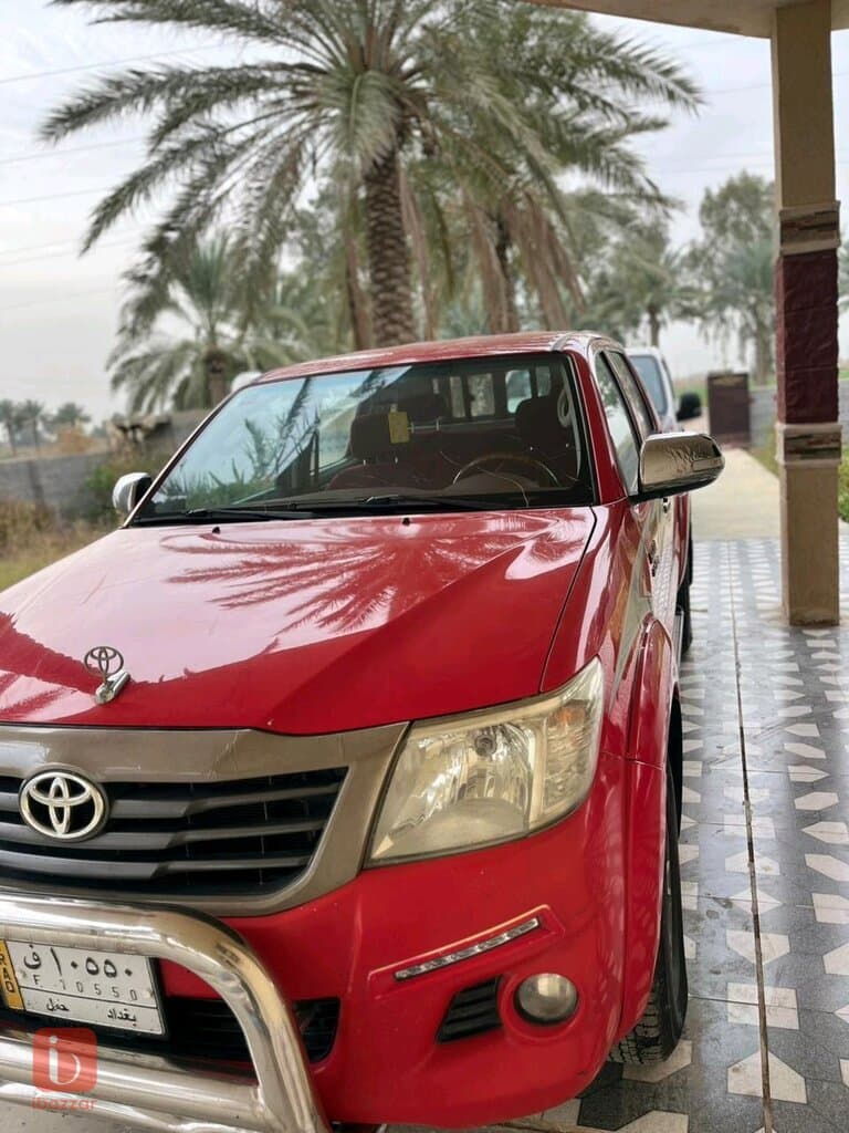 Toyota Hilux 6