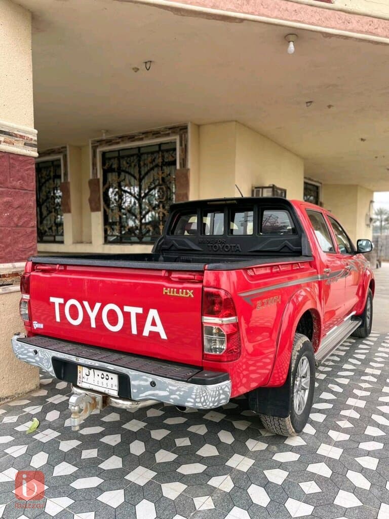 Toyota Hilux 10