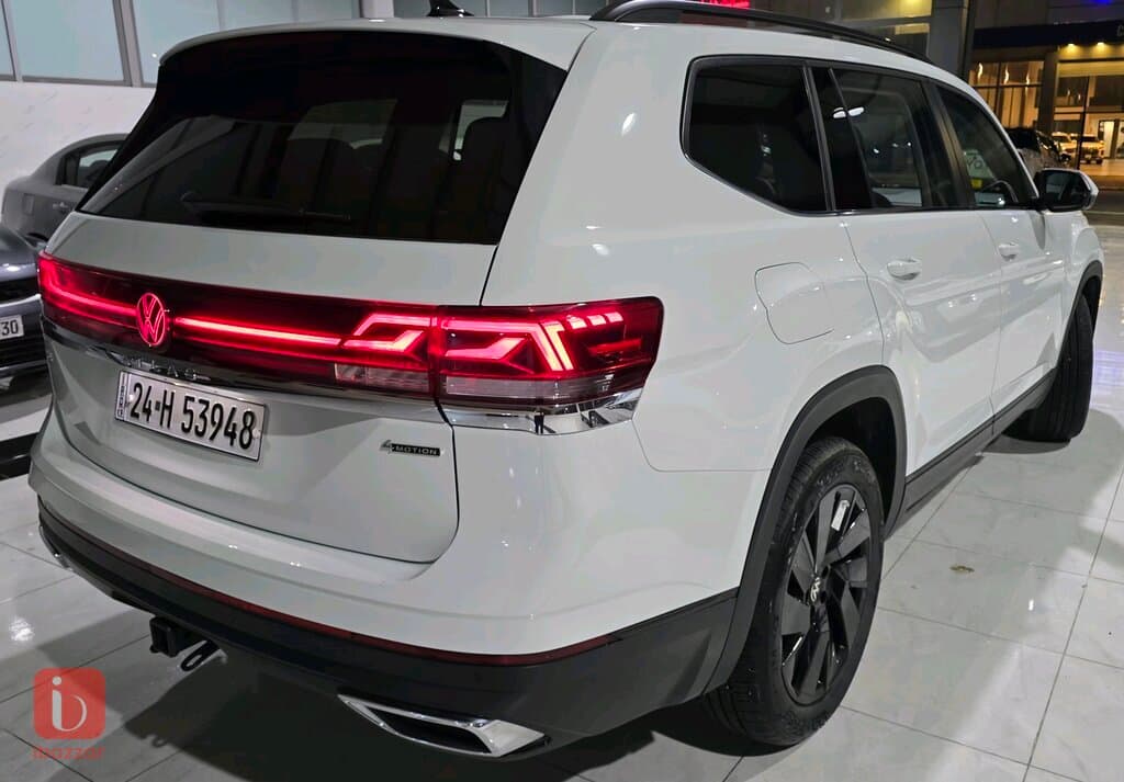 Volkswagen Atlas SE 7