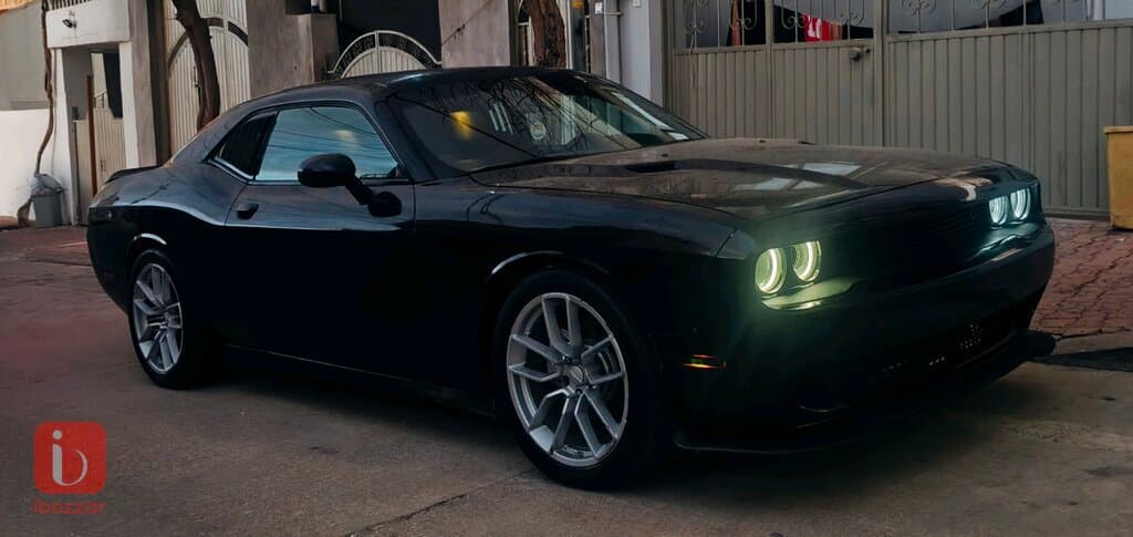 Dodge Challenger SXT