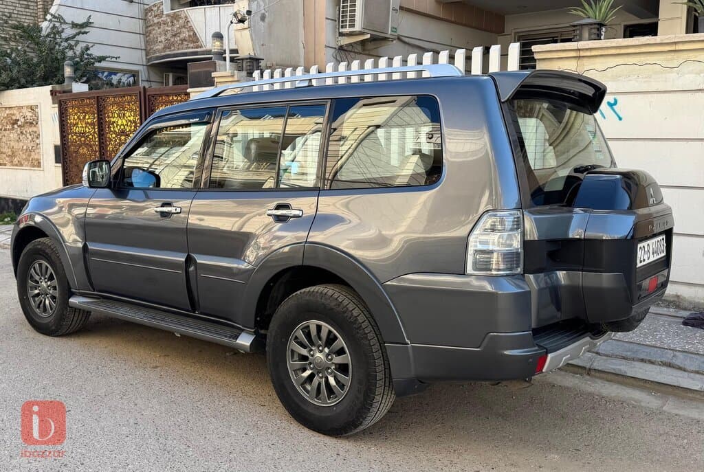 Mitsubishi Pajero GLX