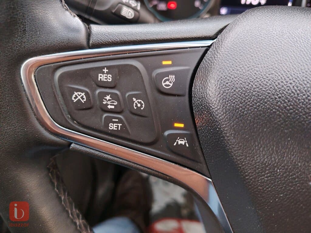 Chevorlet Equinox 2LT 17