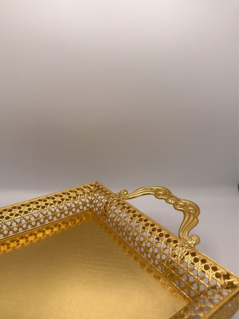 Serving Tray (Gold) 3