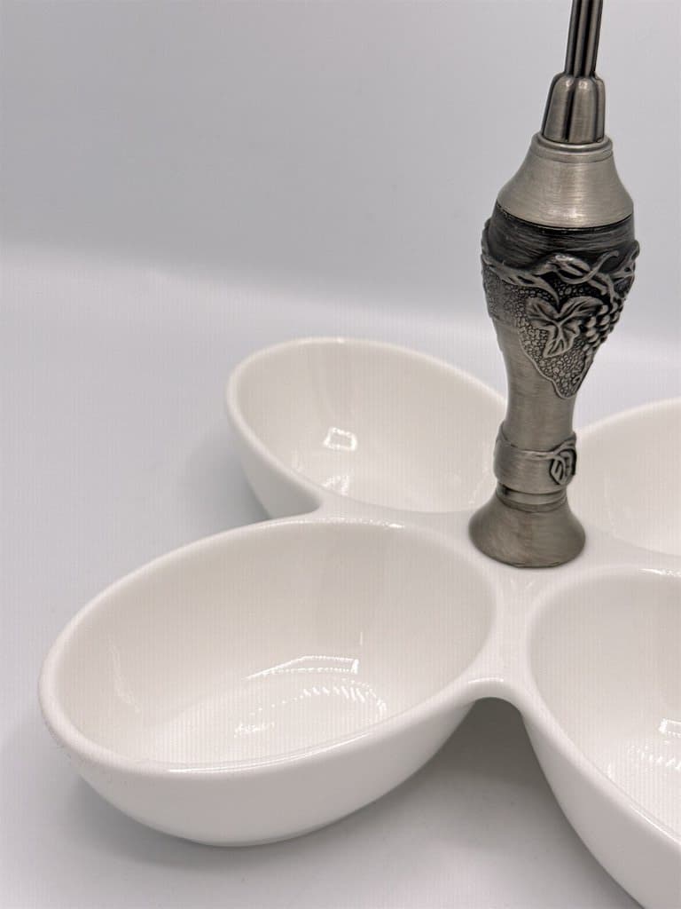 Four-Section Serving Bowl (White) 3