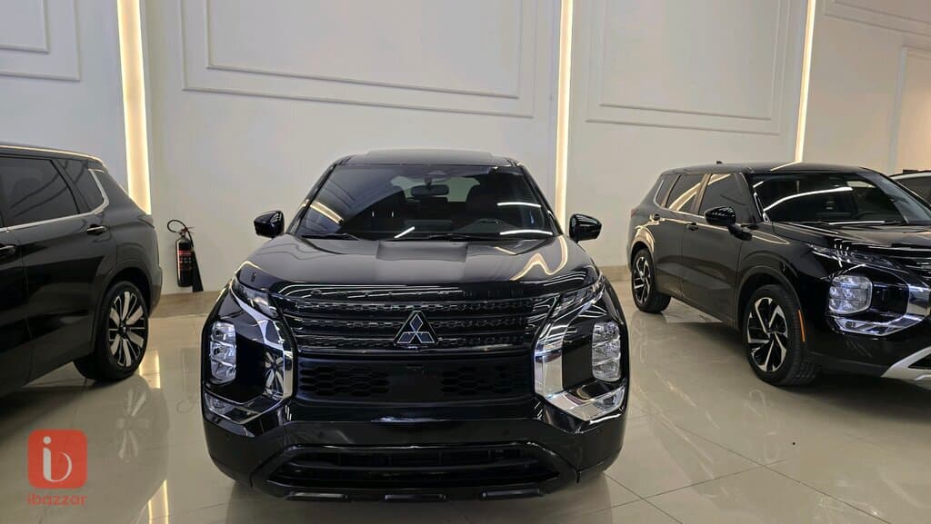 Mitsubishi Outlander SE