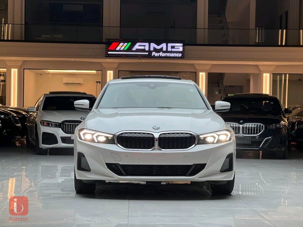 BMW 3-Series 330i