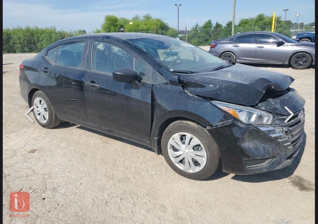 Nissan Versa 10