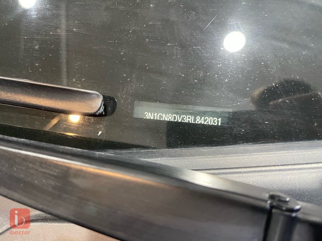 Nissan Versa 10