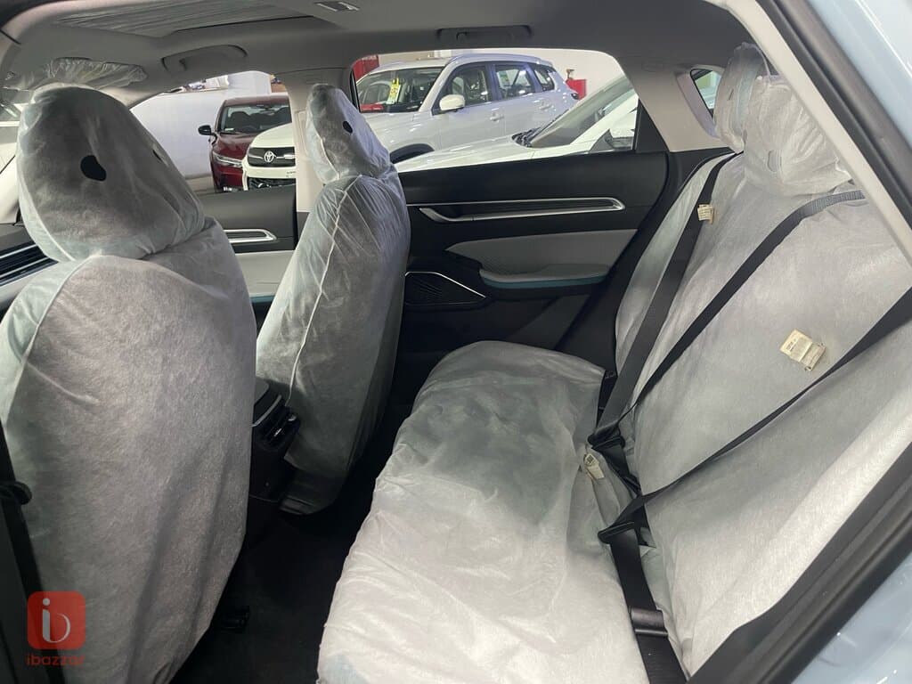 Geely Emgrand 7 6