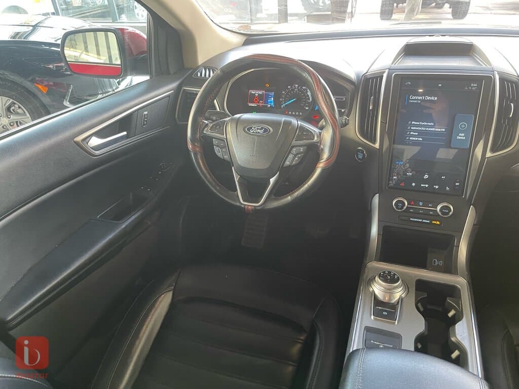 Ford Edge 8
