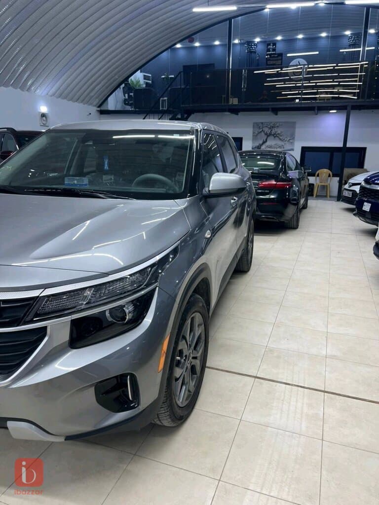 KIA Seltos LX 4