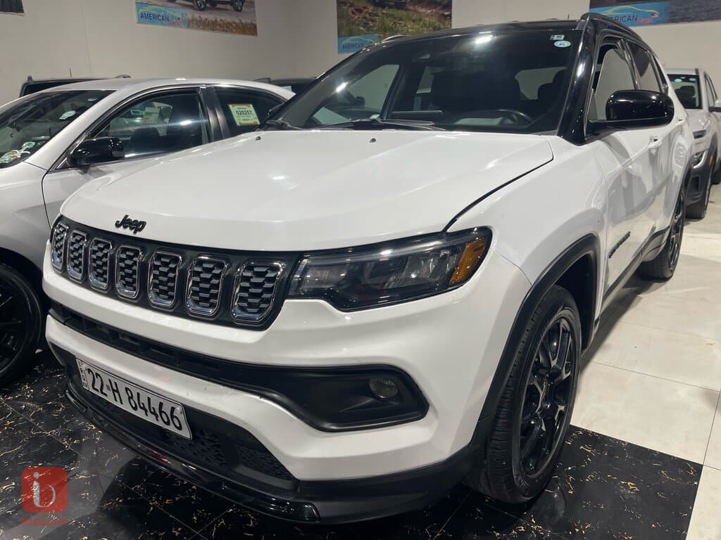 Jeep Compass — photo 2