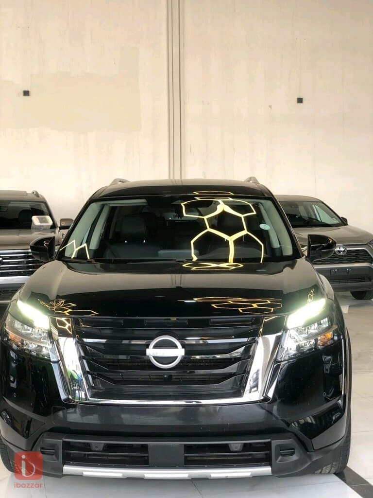 Nissan Pathfinder SL 2