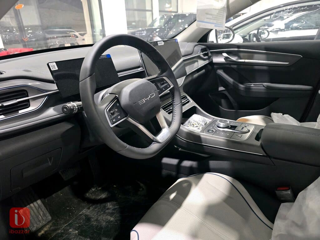 BYD Seal 05 8