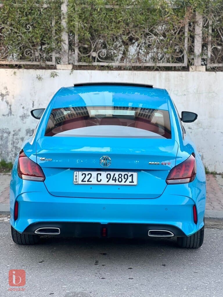 MG MG5 8
