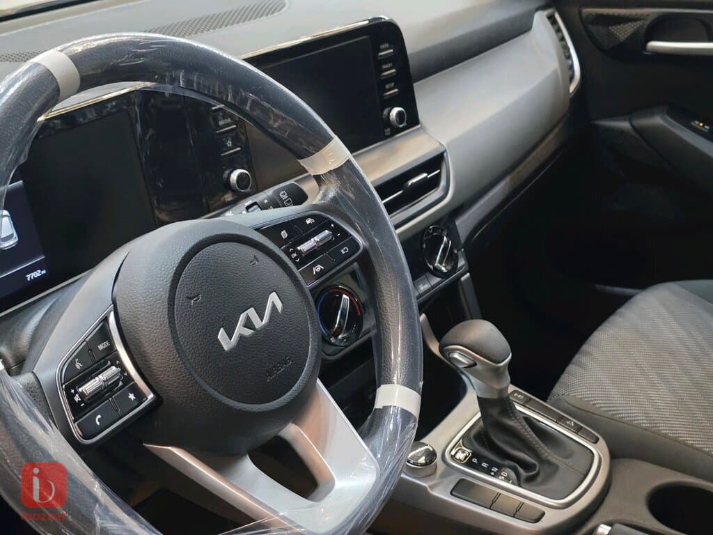 KIA Seltos LX 7