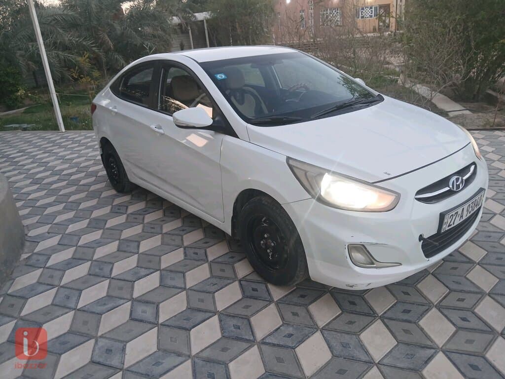 Hyundai Accent