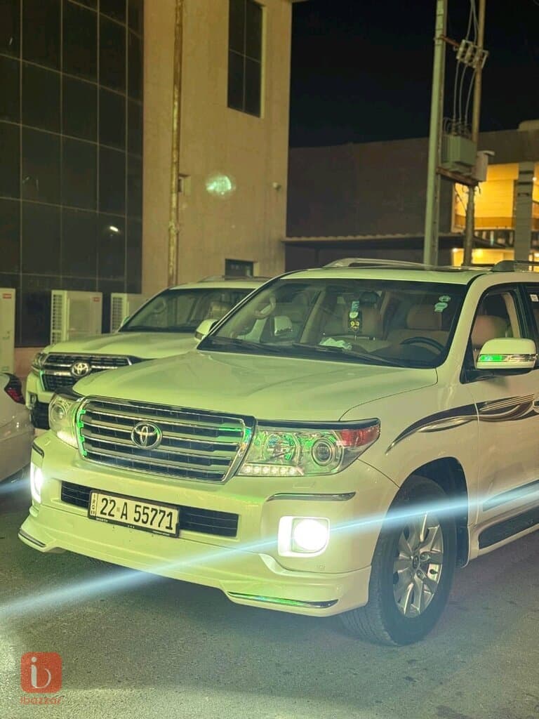 Toyota Land Cruiser VXR 5