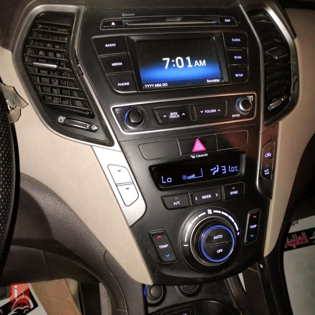Hyundai Santa Fe GLS 10
