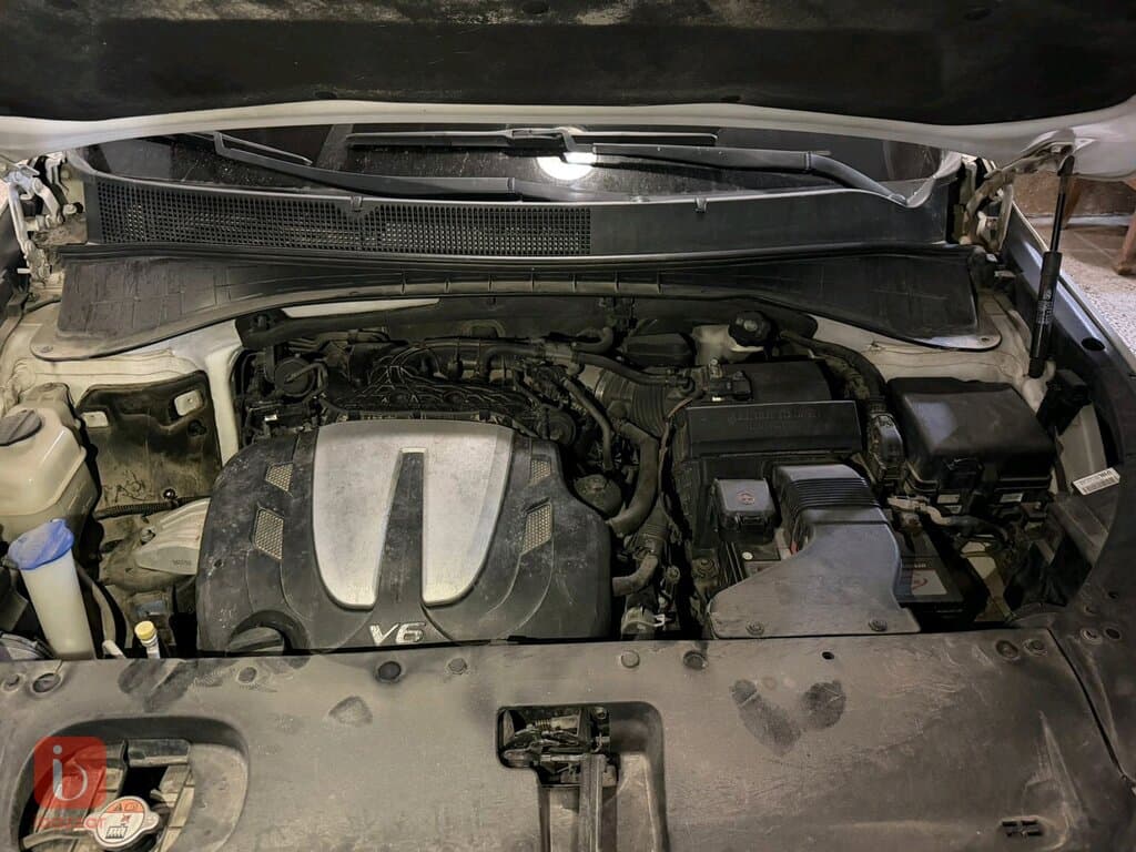 KIA Sorento EX 2