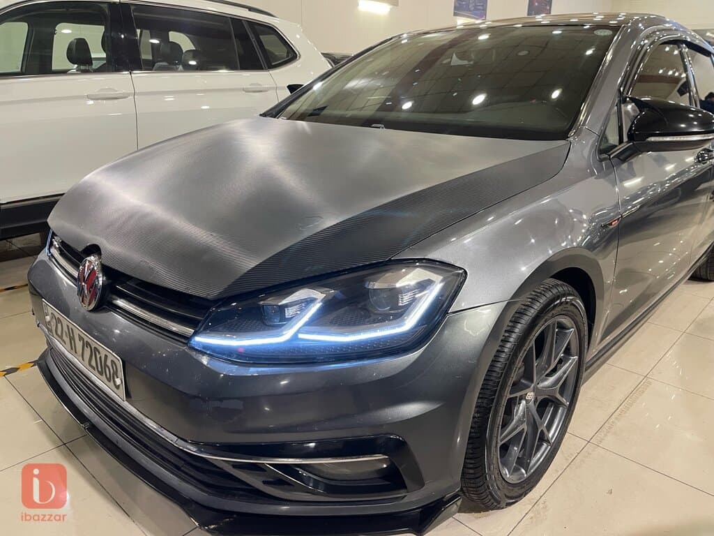 Volkswagen Golf GTI 2