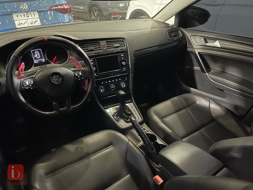 Volkswagen Golf GTI 6