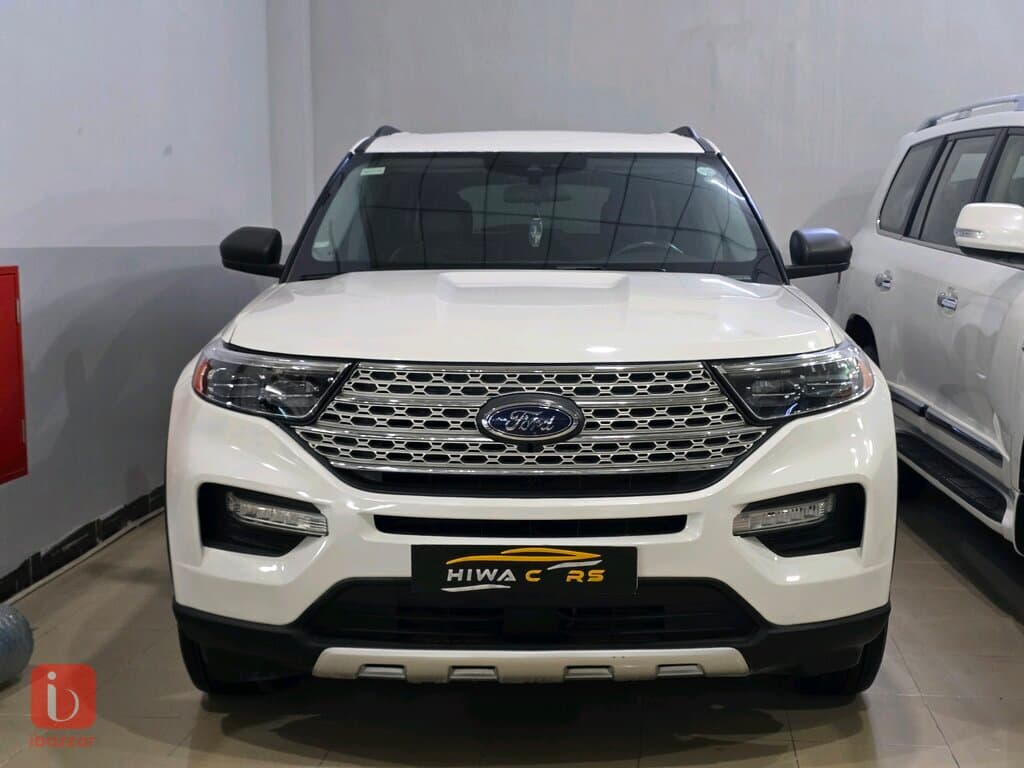 Ford Explorer XLT 1