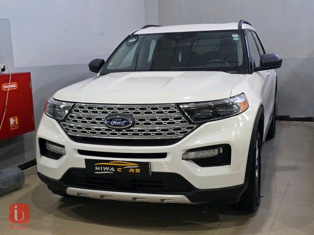 Ford Explorer XLT 2