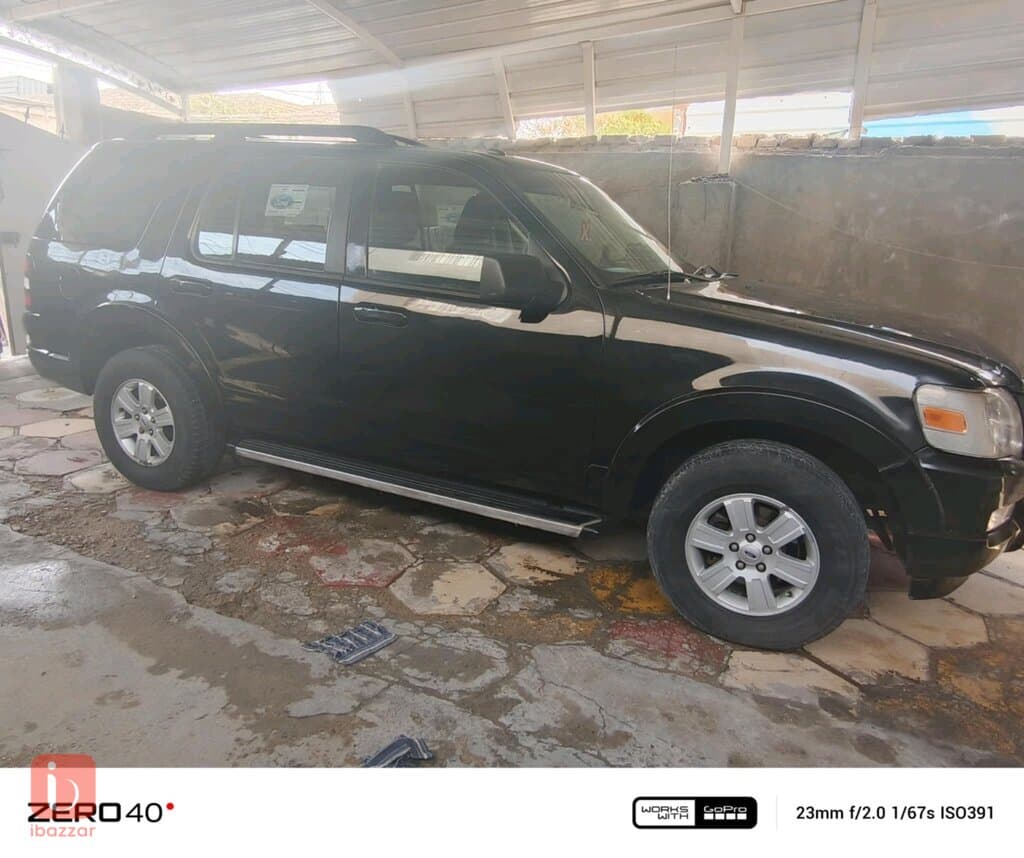 Ford Explorer 5