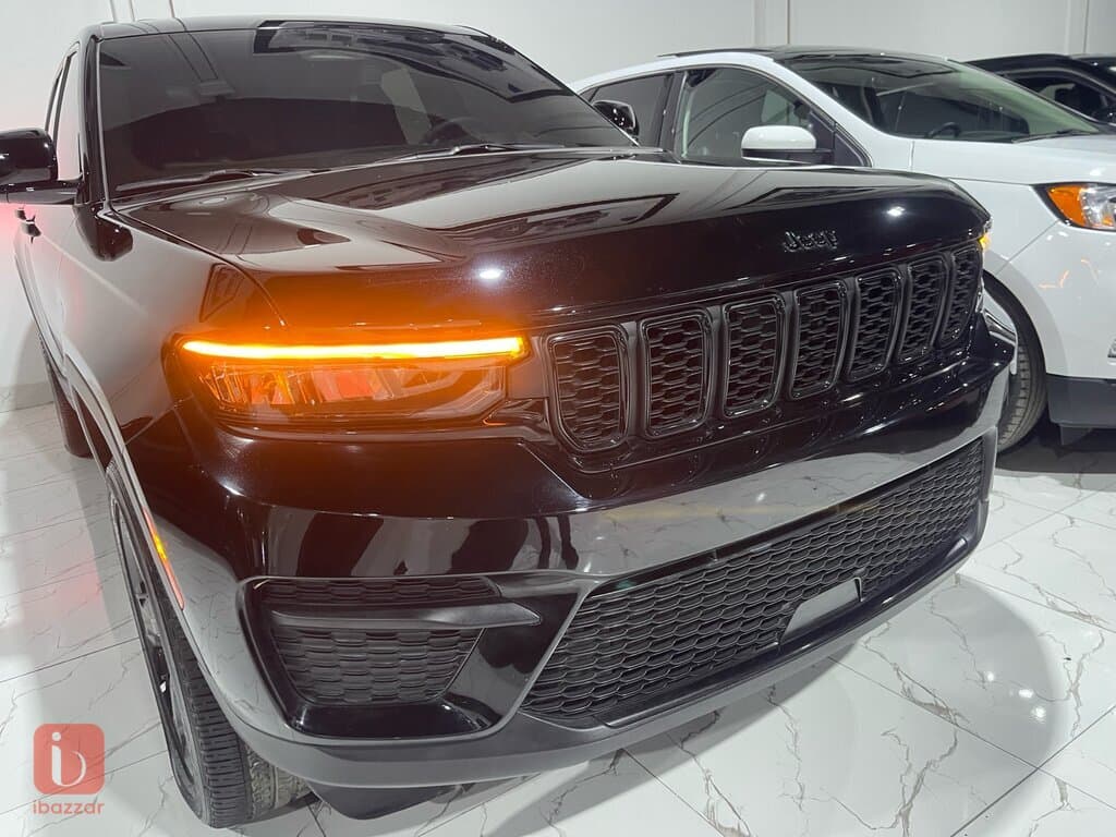 Jeep Grand Cherokee Laredo