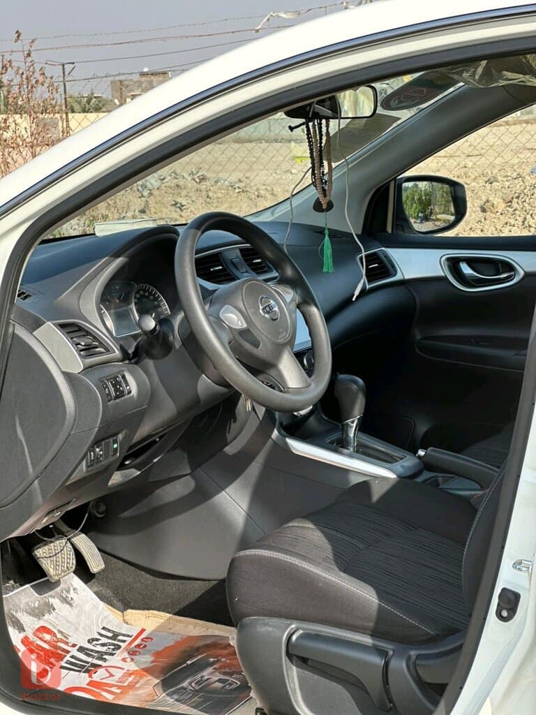 Nissan Sentra SV 5