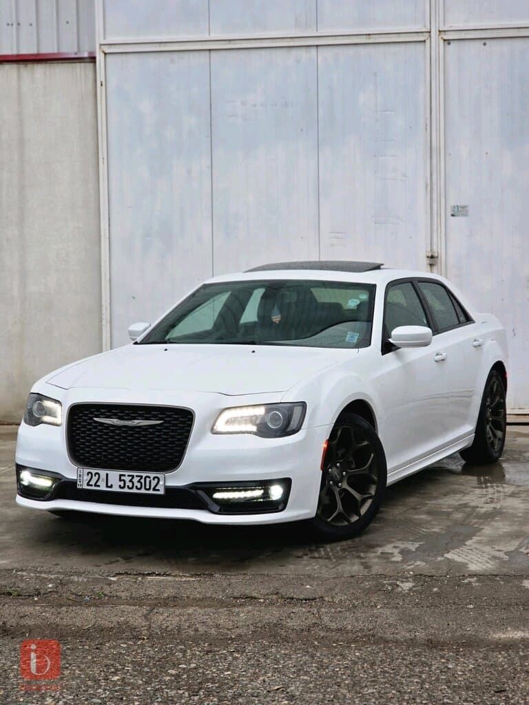 Chrysler 300 S