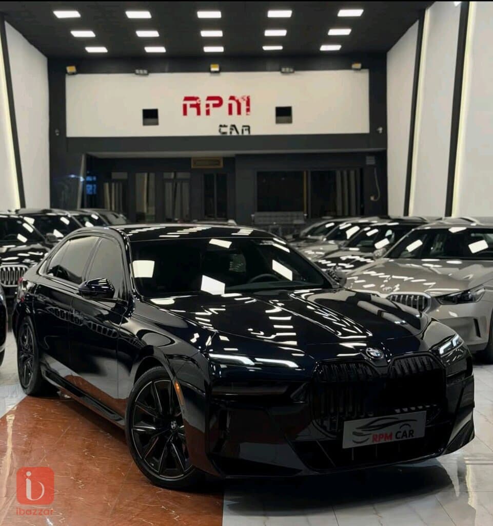 BMW 7-Series 740i 1