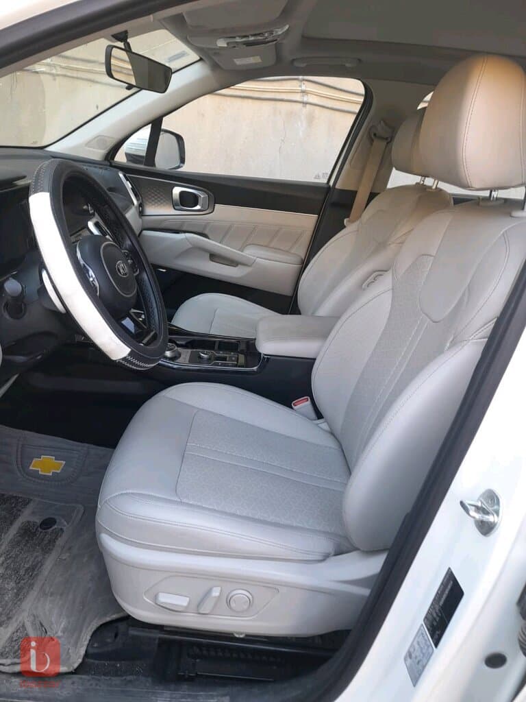 KIA Sorento 10