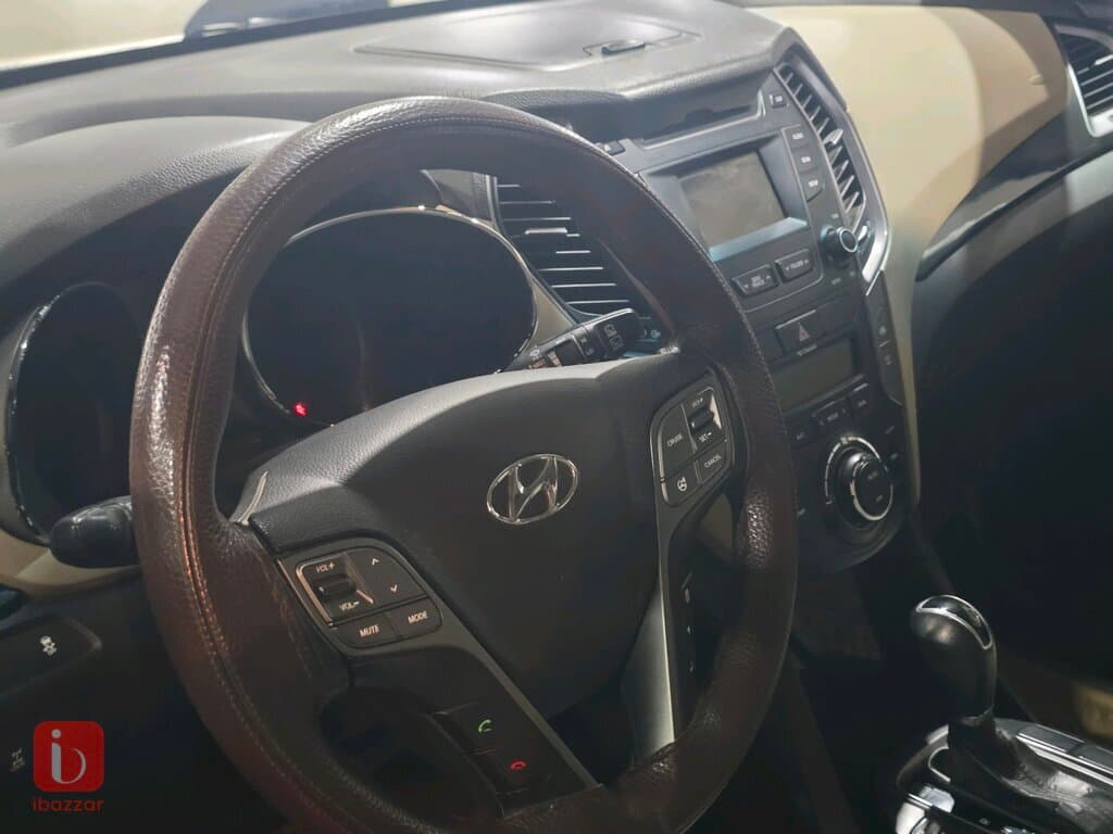 Hyundai Santa Fe 6