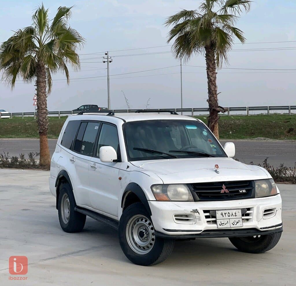 Mitsubishi Pajero Signature Edition 5