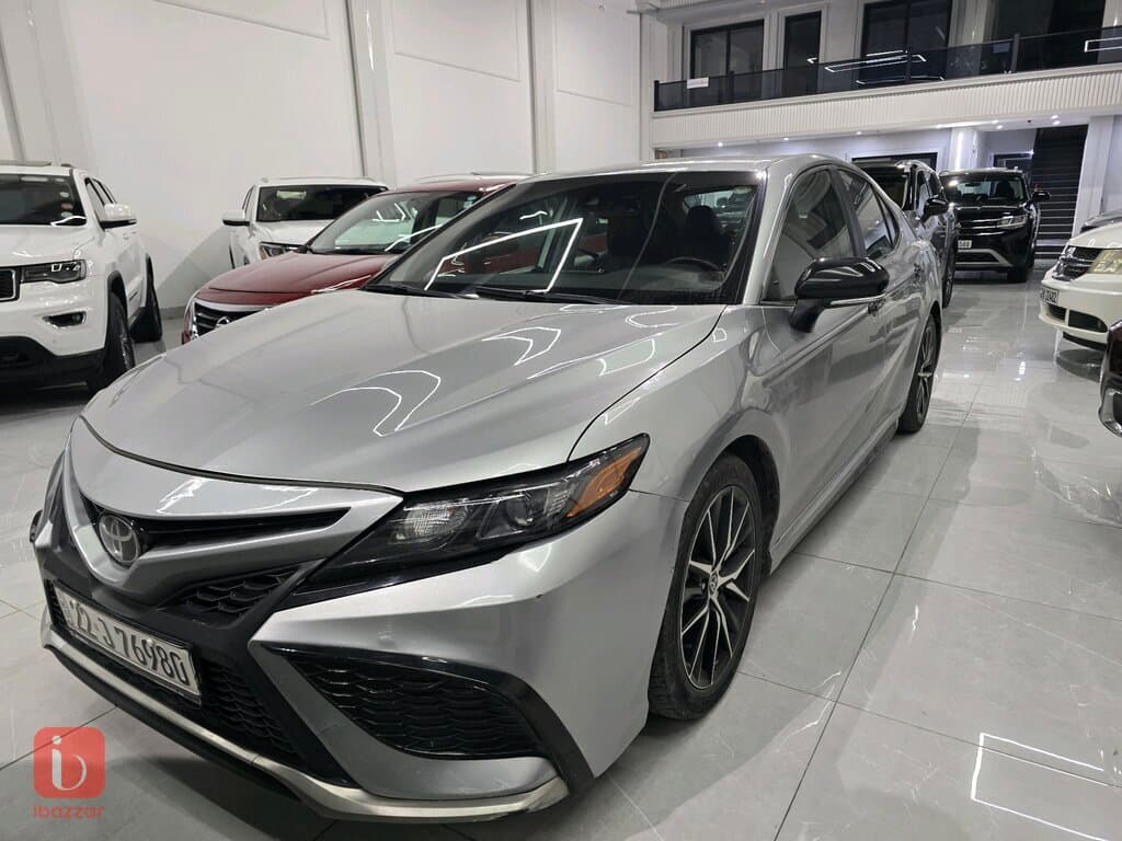 Toyota Camry SE+