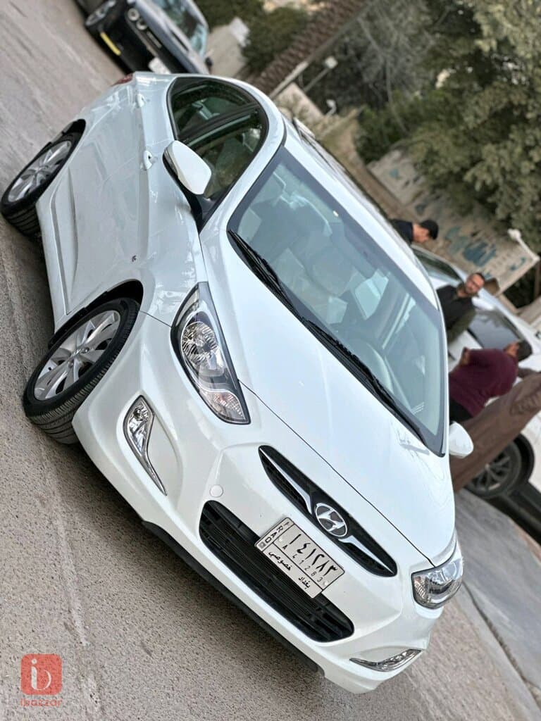 Hyundai Accent 7