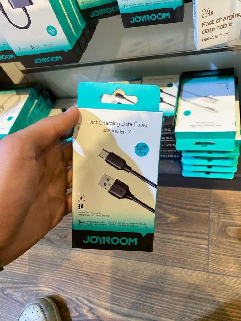 JOYROOM 2-Meter Fast Charging USB to USB-C Cable – Black 2