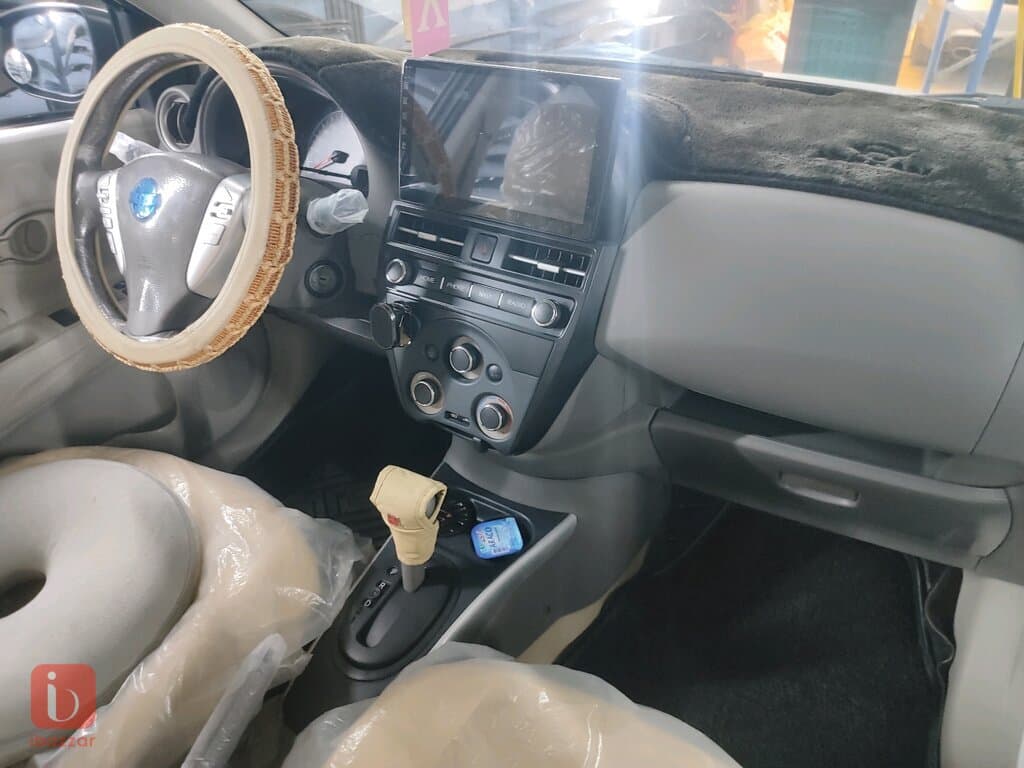 Nissan Sunny 9