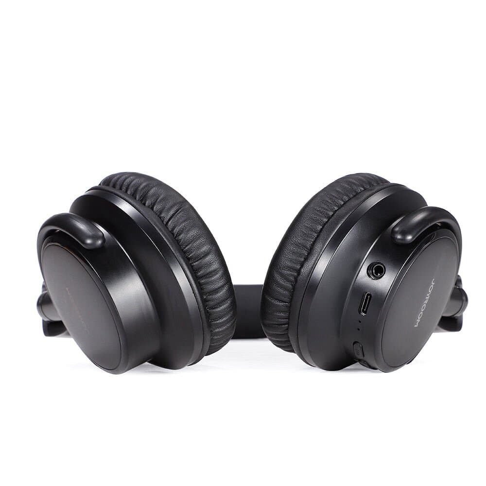 JOYROOM JR-OH1 Wireless Bluetooth 5.4 Headphones – Mega Bass Edition 3