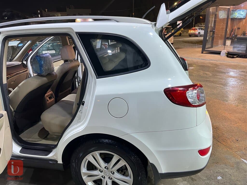Hyundai Santa Fe 4
