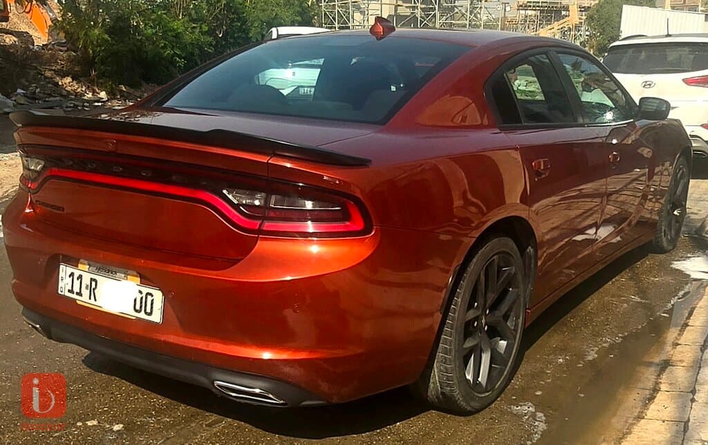 Dodge Charger SXT 3